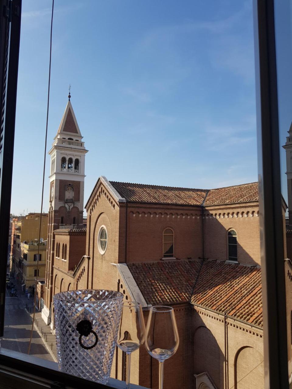 Heart Of San Lorenzo Rome Bagian luar foto