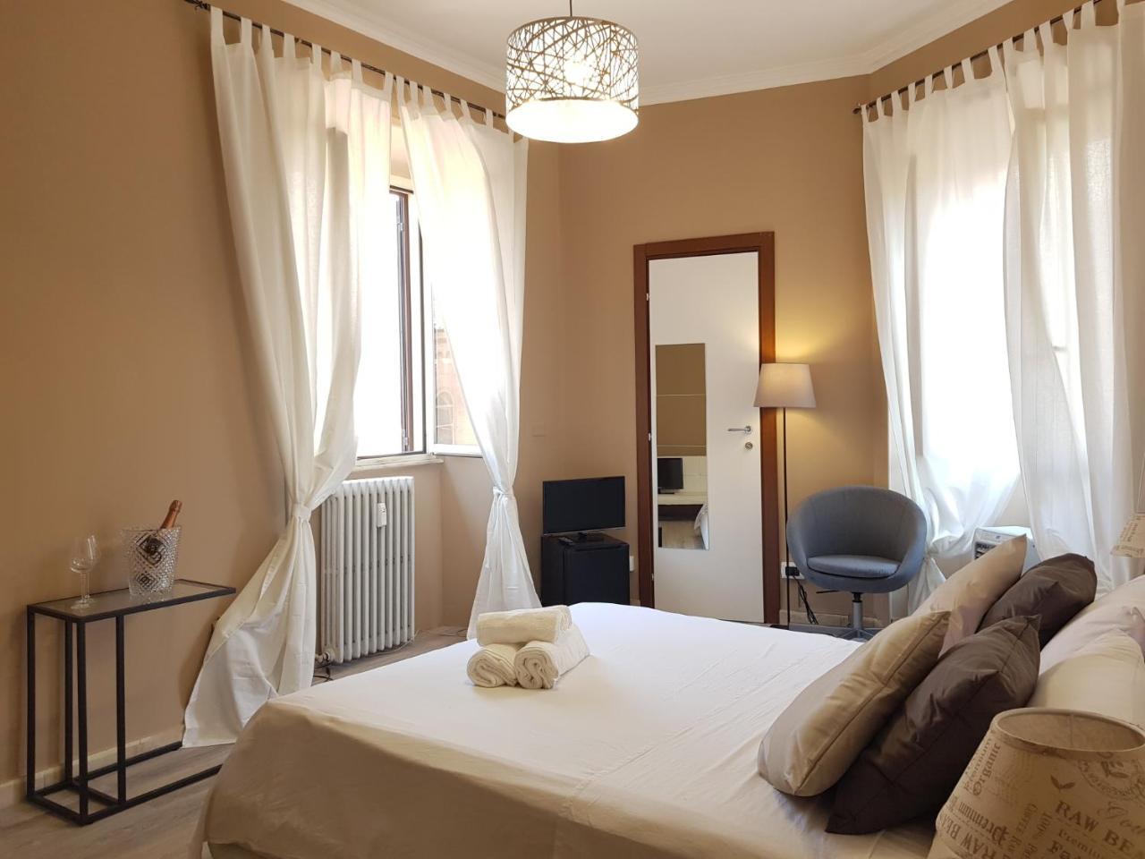 Heart Of San Lorenzo Rome Bagian luar foto